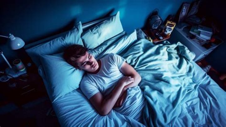 How much do pro gamers sleep?