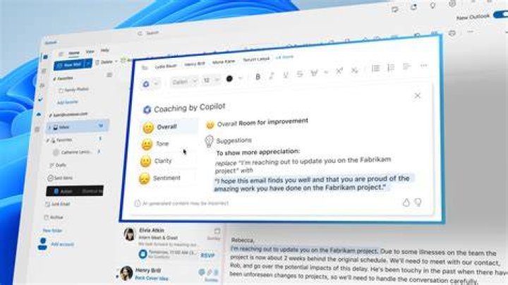 What is the meaning of outlook in computer?
