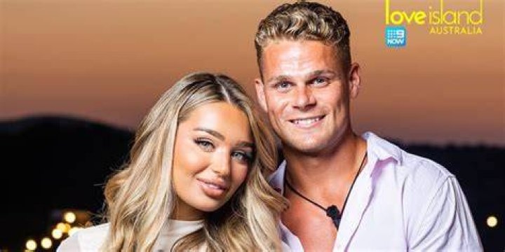 What Love Island 2021 couples are still together?