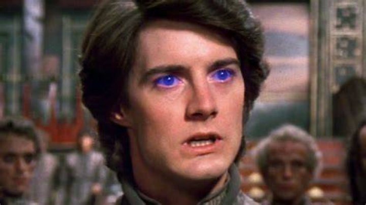 Why are the Fremens eyes blue?